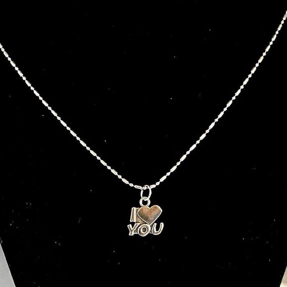AVL Sterling 925 Silver “I ❤️ You” Necklace - Picture 3 of 9